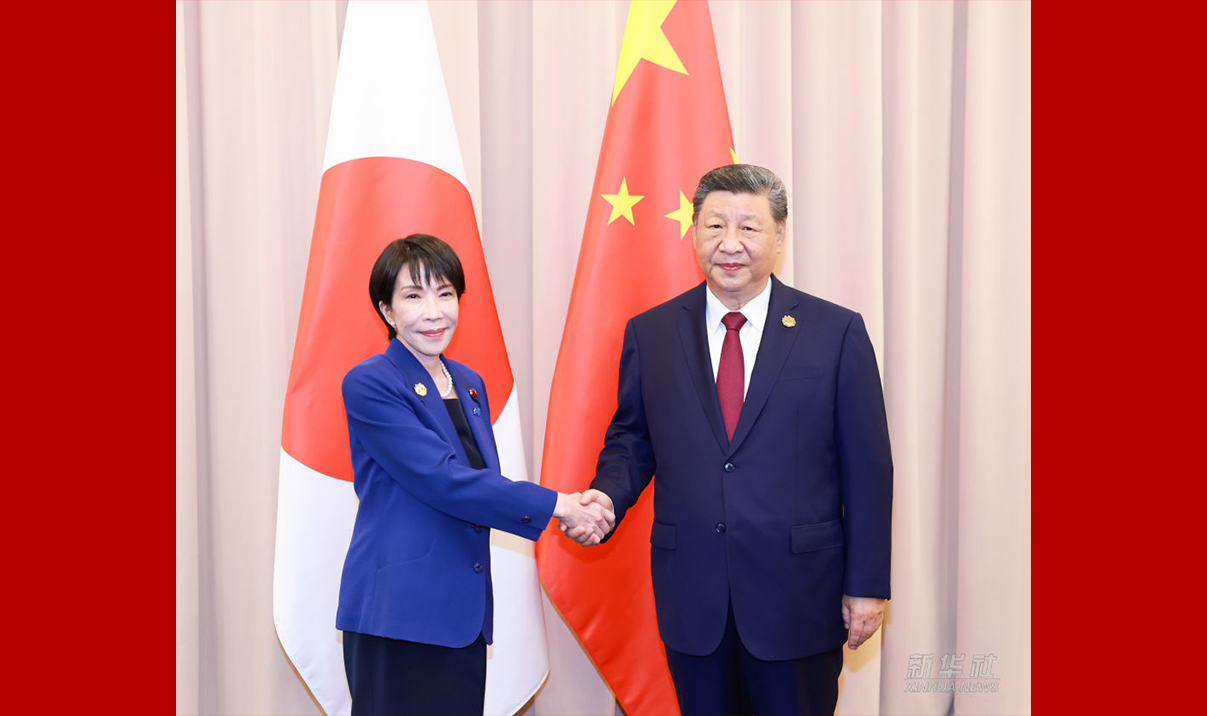 习近平会见日本首相高市早苗