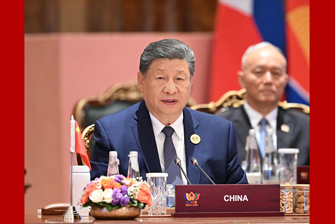 习近平出席金砖国家领导人第十八次会晤第二阶段会议并发表重要讲话