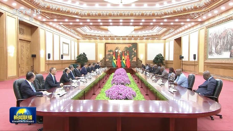 习近平会见加纳总统