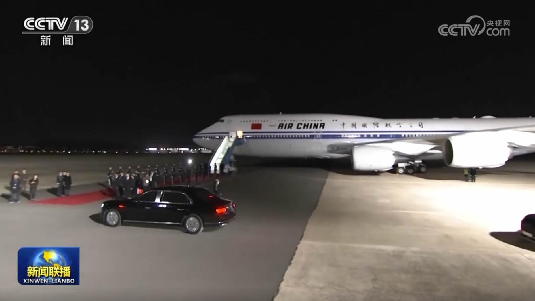 习近平圆满结束出席亚太经合组织第三十二次领导人非正式会议和对韩国的国事访问