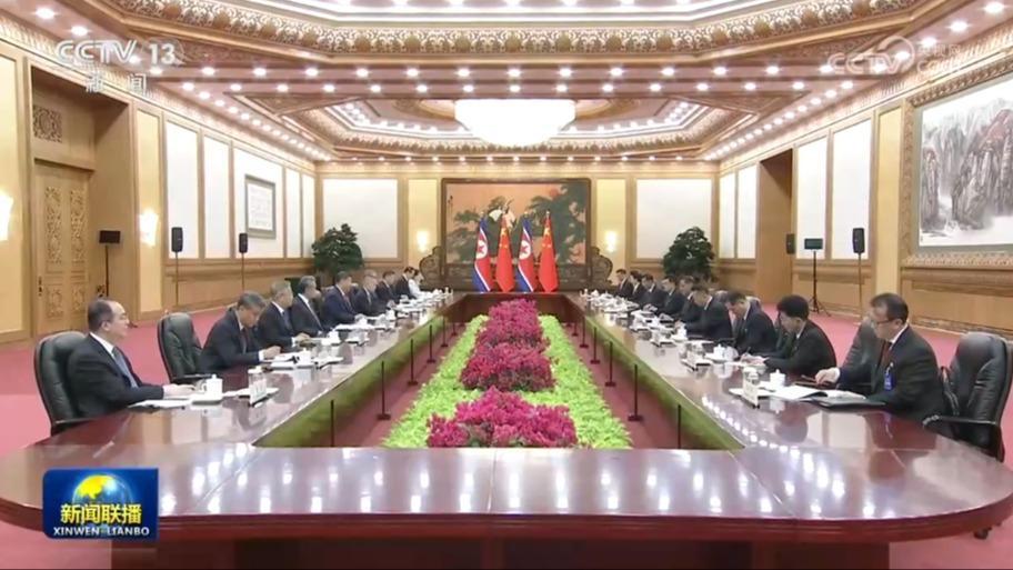 习近平会见朝鲜内阁总理